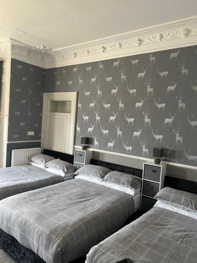 Mccoinnich Rooms Dundee Exterior photo